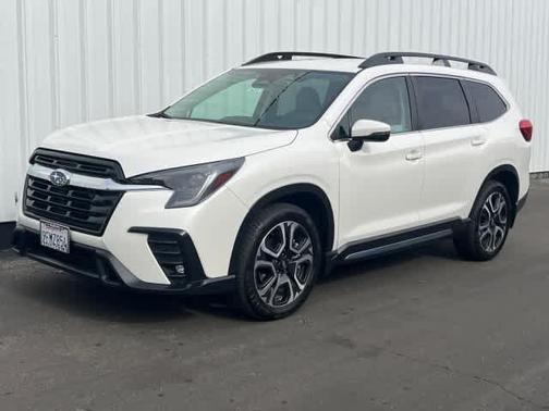 2023 Subaru Ascent Limited 8-Passenger