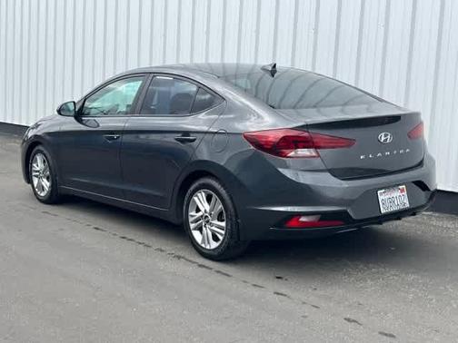 2020 Hyundai ELANTRA Value Edition