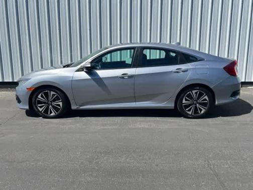 Lunar Silver Metallic 2017 Honda Civic EX-L