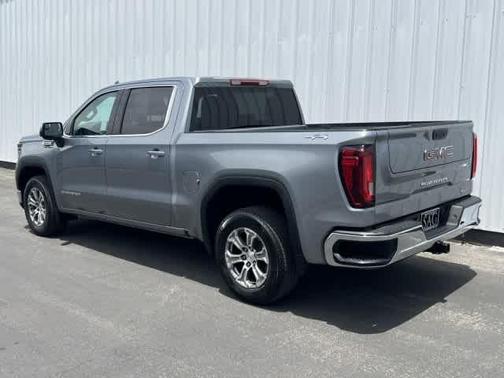 Sterling 2025 GMC Sierra 1500 SLT