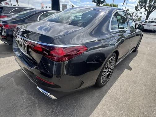 Graphite Gray Metallic 2026 Mercedes-Benz E-Class E 350