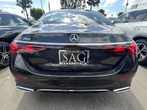 Graphite Gray Metallic 2026 Mercedes-Benz E-Class E 350