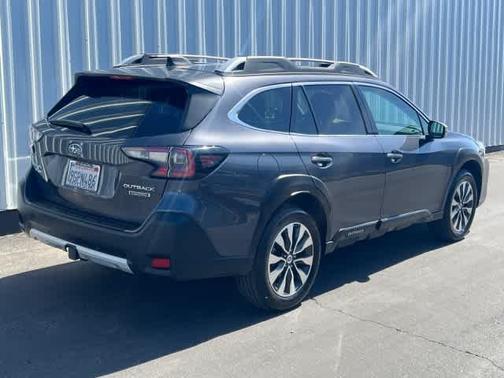 Magnetite Gray Metallic 2024 Subaru Outback Touring