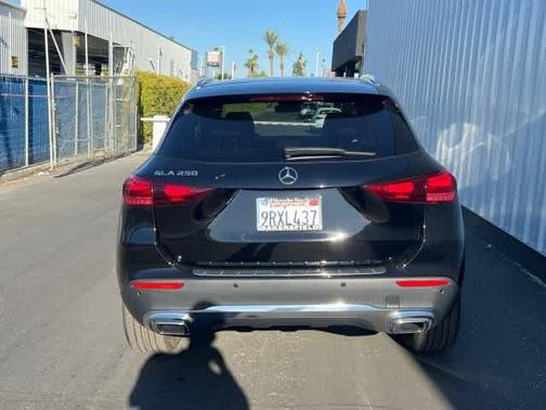 2025 Mercedes-Benz GLA 250 Base