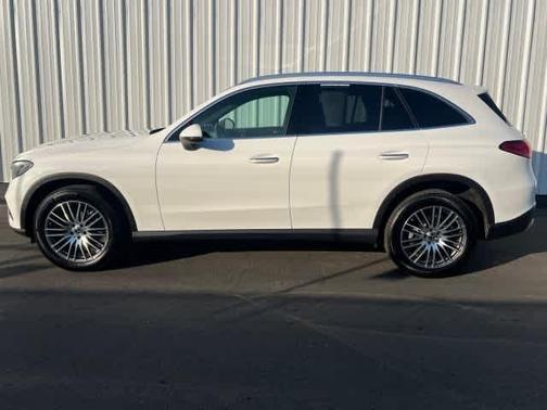 2025 Mercedes-Benz GLC 300 Base 4MATIC