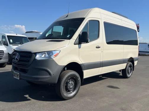 2025 Mercedes-Benz Sprinter 2500 144 WB Standard Roof Passenger