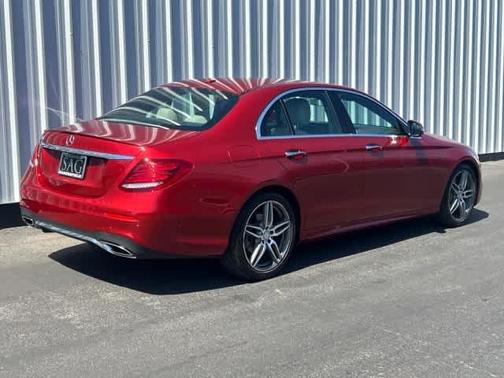 2017 Mercedes-Benz E-Class E 300 Sport