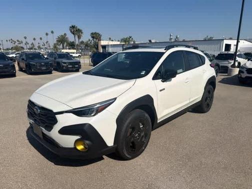 Crystal White Pearl 2026 Subaru Crosstrek Sport