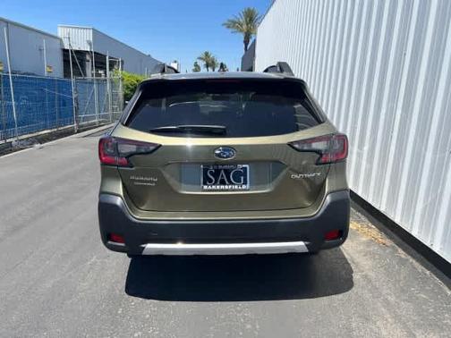 Autumn Green Metallic 2024 Subaru Outback Limited