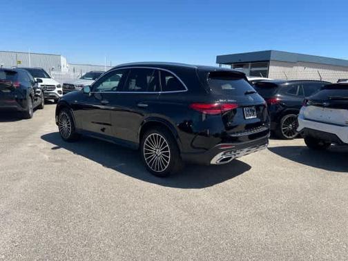 2025 Mercedes-Benz GLC 350e Base 4MATIC