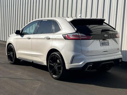 2019 Ford Edge ST