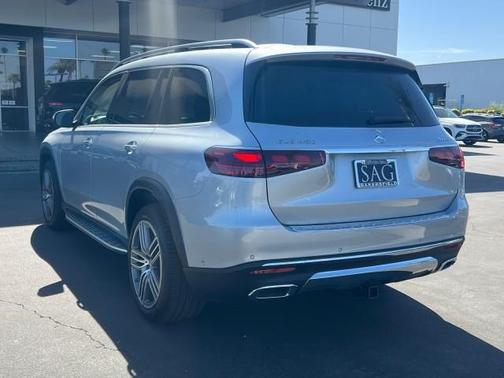 2025 Mercedes-Benz GLS 450 4MATIC