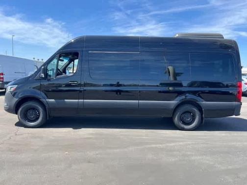 Jet Black 2026 Mercedes-Benz Sprinter 2500 High Roof