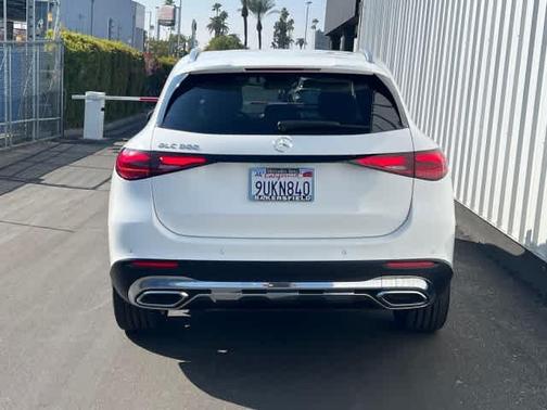 2025 Mercedes-Benz GLC 300 Base