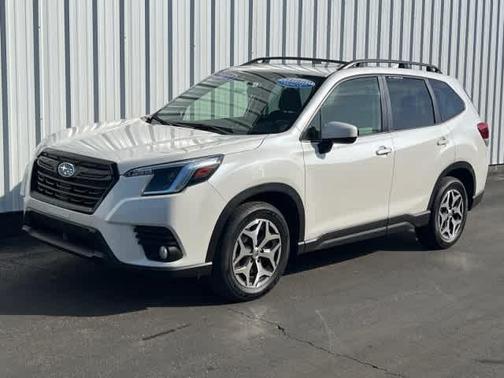 2022 Subaru Forester Premium