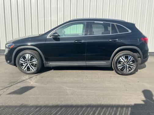 2025 Mercedes-Benz GLA 250 Base 4MATIC