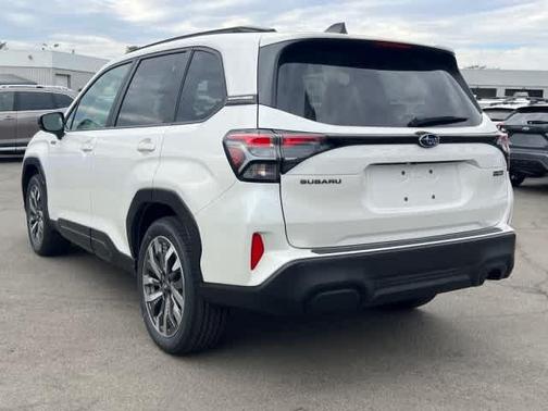 2025 Subaru Forester Hybrid Touring