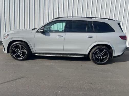 2024 Mercedes-Benz GLS 450 4MATIC