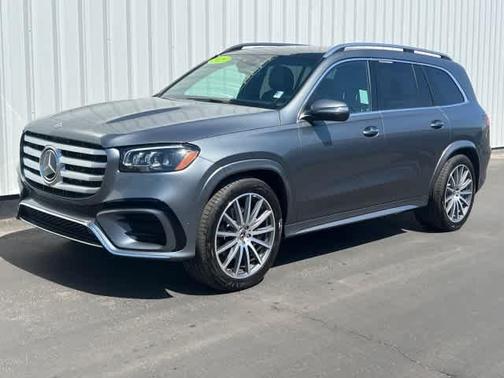 2025 Mercedes-Benz GLS 450 4MATIC