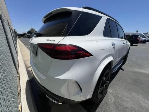 Polar White 2026 Mercedes-Benz GLE 450 4MATIC
