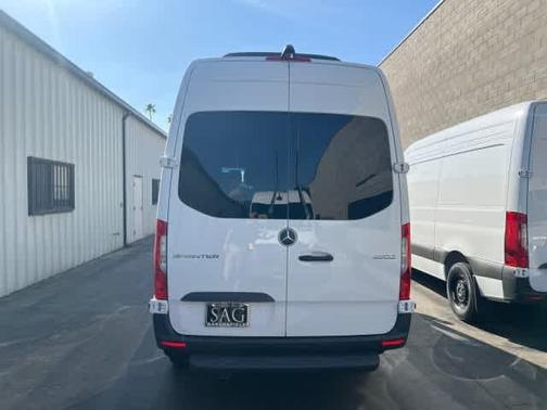 2025 Mercedes-Benz Sprinter 2500 144 WB Standard Roof Passenger