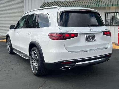 2026 Mercedes-Benz GLS 450