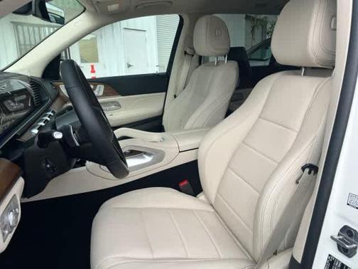 2026 Mercedes-Benz GLS 450