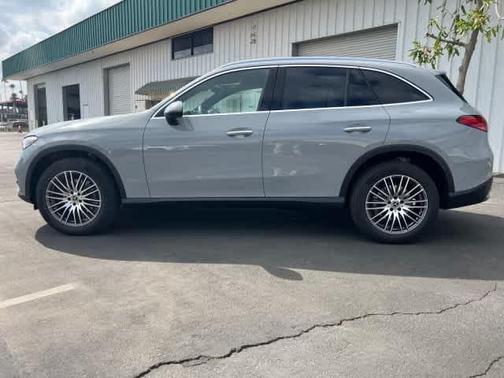 2026 Mercedes-Benz GLC 300 Base 4MATIC