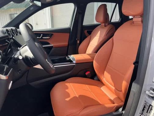 2026 Mercedes-Benz GLC 300 Base 4MATIC