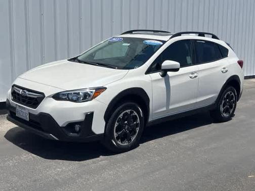 Crystal White Pearl 2021 Subaru Crosstrek Premium