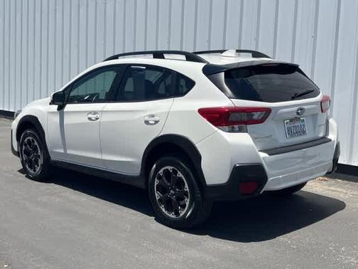 Crystal White Pearl 2021 Subaru Crosstrek Premium