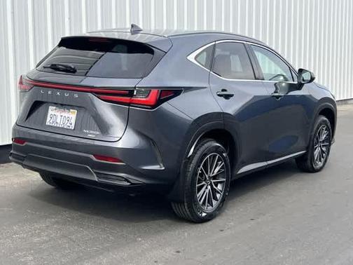 2022 Lexus NX 350h