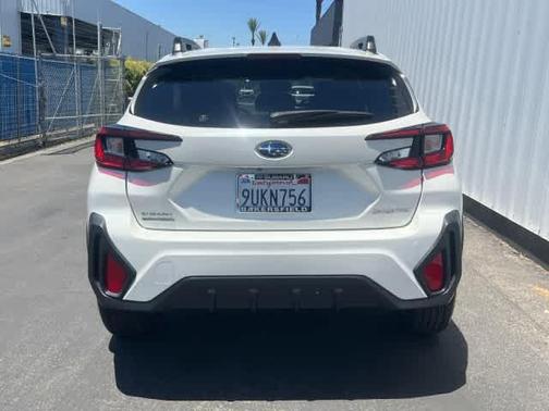 Crystal White Pearl 2025 Subaru Crosstrek Premium