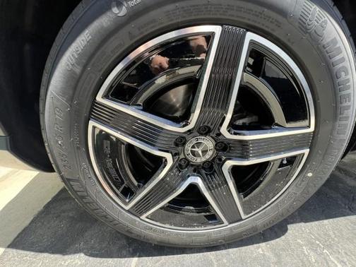 Black 2026 Mercedes-Benz GLC 300 Base