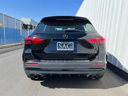 2025 Mercedes-Benz AMG GLA 35 Base