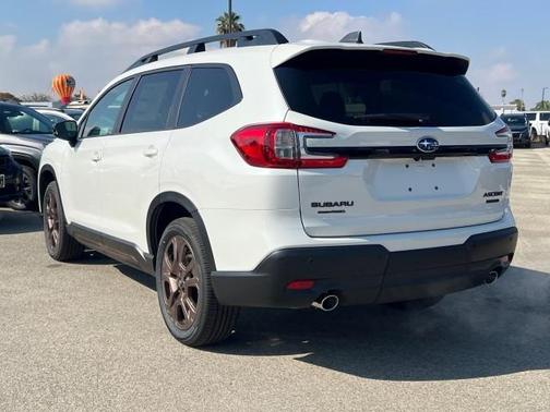2025 Subaru Ascent Limited Bronze Edition