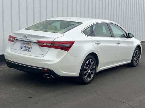2018 Toyota Avalon XLE Premium