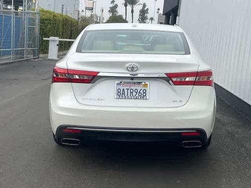 2018 Toyota Avalon XLE Premium