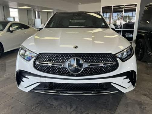 Polar White 2026 Mercedes-Benz GLC 300 Base 4MATIC