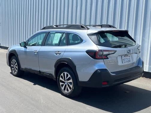 2023 Subaru Outback