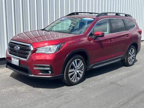 Crimson Red Pearl 2022 Subaru Ascent Limited 8-Passenger