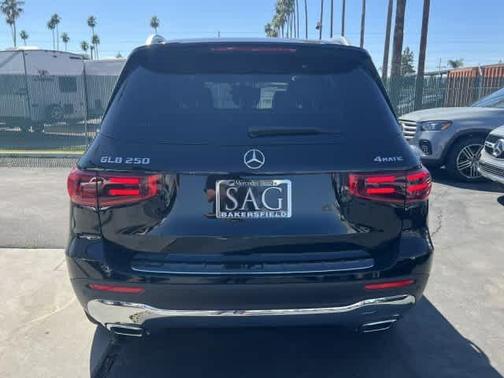 Midnight Black 2026 Mercedes-Benz GLB 250 Base 4MATIC