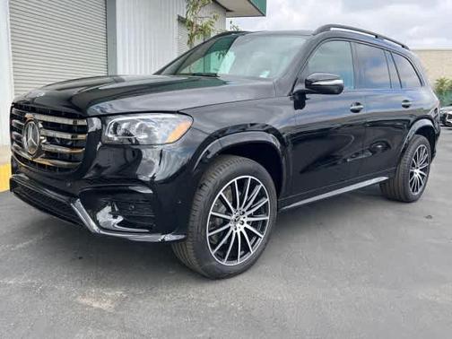 2025 Mercedes-Benz GLS 450 4MATIC