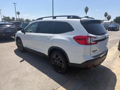 Crystal White Pearl 2026 Subaru Ascent Onyx Edition Touring