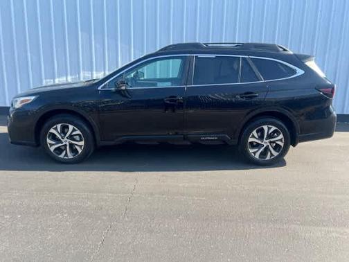 2022 Subaru Outback Limited XT