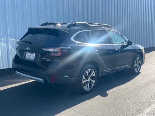 2022 Subaru Outback Limited XT