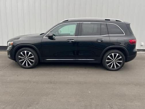 2022 Mercedes-Benz GLB 250 Base 4MATIC