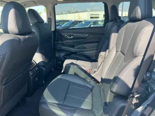 2025 Subaru Ascent Limited Bronze Edition