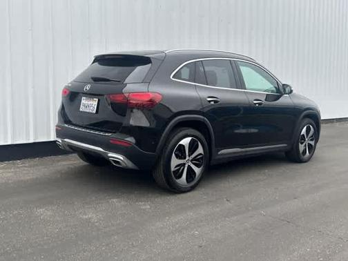 2025 Mercedes-Benz GLA 250 Base