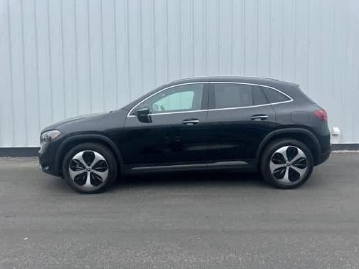 2025 Mercedes-Benz GLA 250 Base